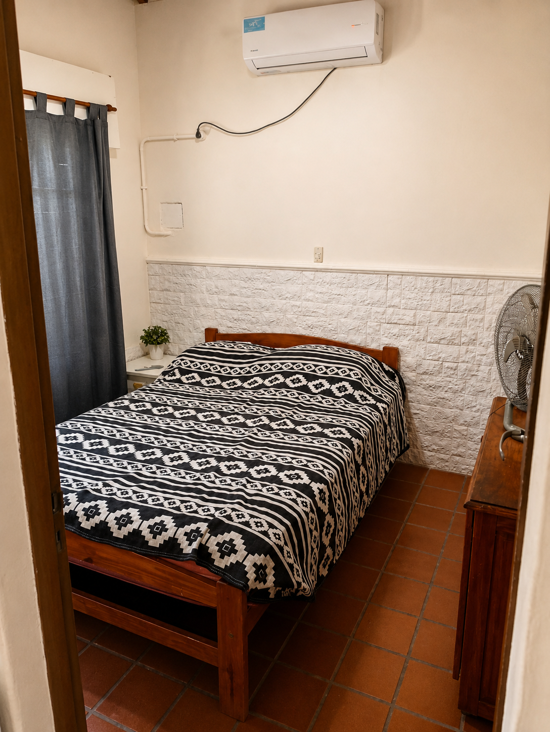 Dormitorio principal de la Quinta Villa Urquiza — alquiler temporario en Entre Ríos